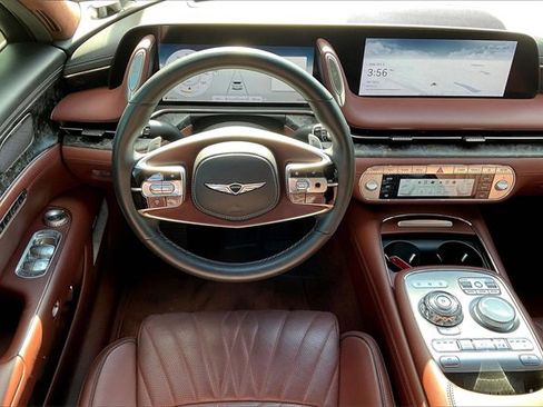 Used 2024 Genesis G90 3.5T image 5