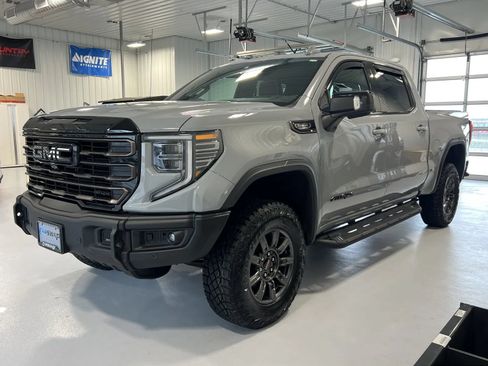 Used 2024 GMC Sierra 1500 AT4X AWD/4WD image 6