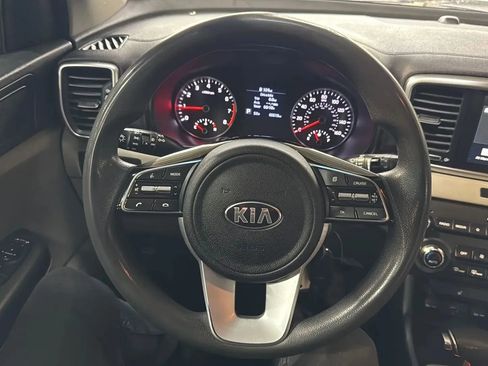 Used 2020 Kia Sportage LX w/ LX Popular Package AWD/4WD image 10
