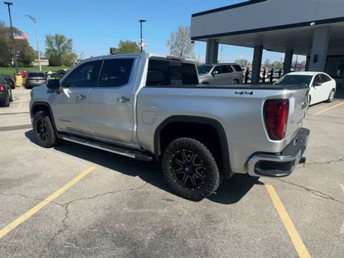 Used 2019 GMC Sierra 1500 SLT w/ SLT Premium Package AWD/4WD image 6