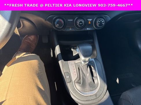 Certified 2020 Kia Forte LXS image 13