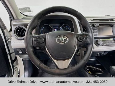 Used 2018 Toyota RAV4 XLE image 11