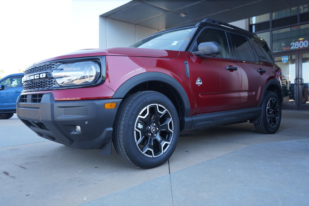 New 2026 Ford Bronco Sport Outer Banks w/ Outer Banks Tech Package+ AWD/4WD image 5
