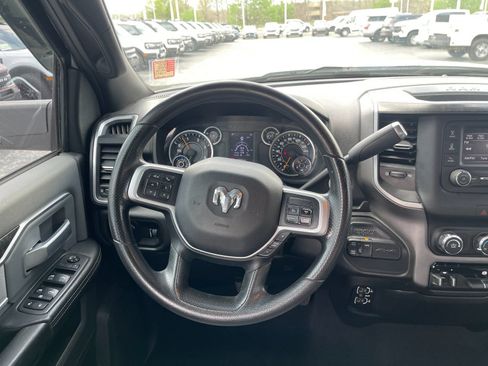 Used 2021 RAM 3500 Big Horn image 16