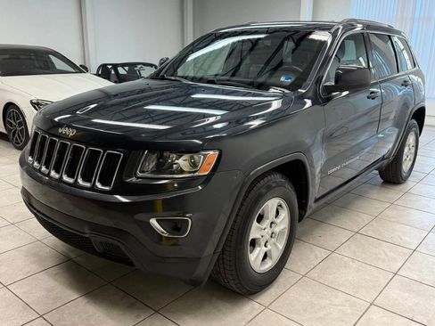 Used 2014 Jeep Grand Cherokee Laredo w/ Quick Order Package 23E RWD image 2