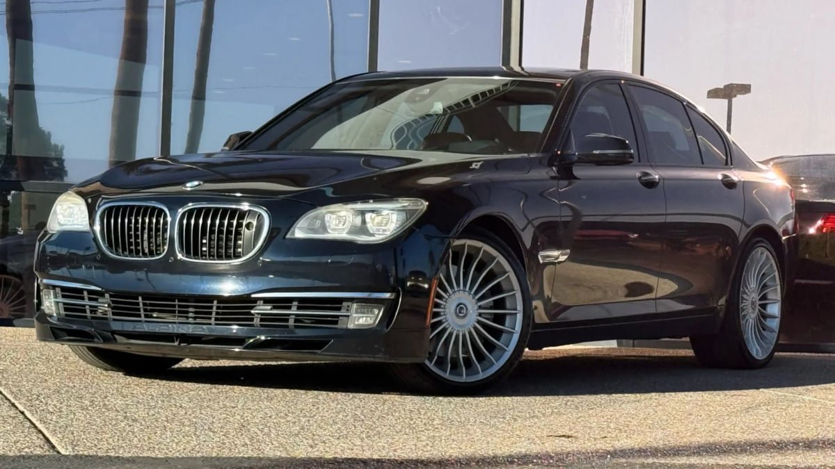 Used 2013 BMW ALPINA B7 RWD image 3