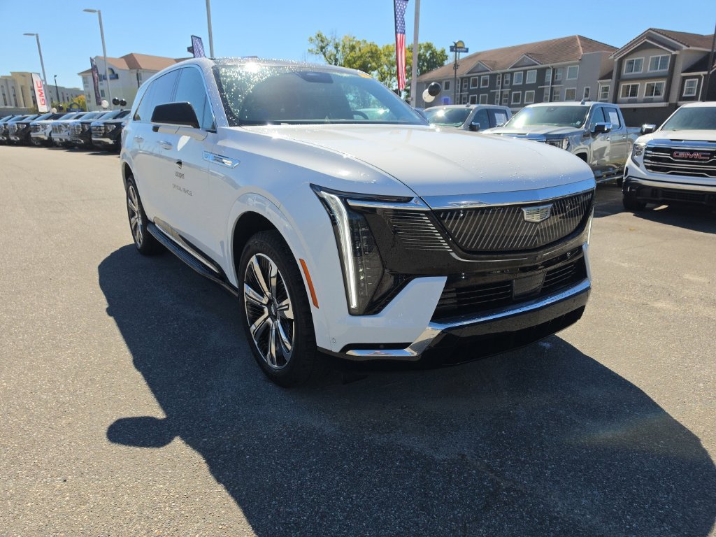Used 2025 Cadillac Escalade IQ Luxury 2 AWD/4WD image 1