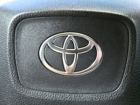 Used 2024 Toyota bZ4X XLE image 41