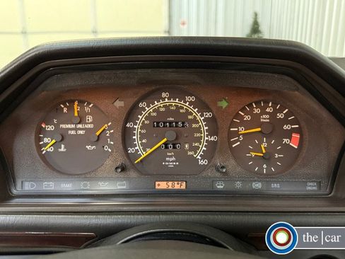 Used 1994 Mercedes-Benz E 320 Convertible image 22