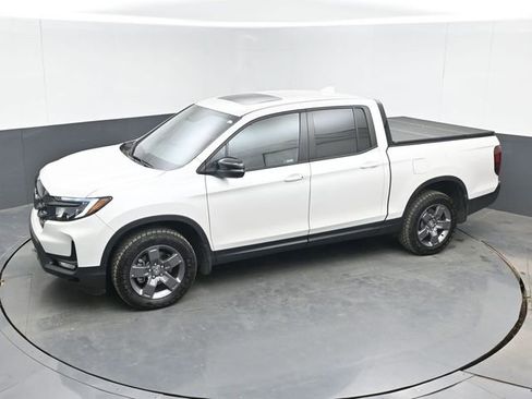 Used 2024 Honda Ridgeline TrailSport image 34