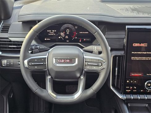 New 2026 GMC Acadia Elevation image 14