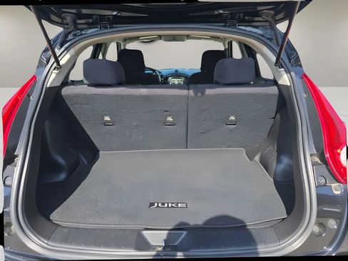 Used 2013 Nissan Juke SV FWD image 18