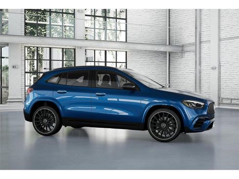 New 2024 Mercedes-Benz GLA 35 AMG 4MATIC image 14