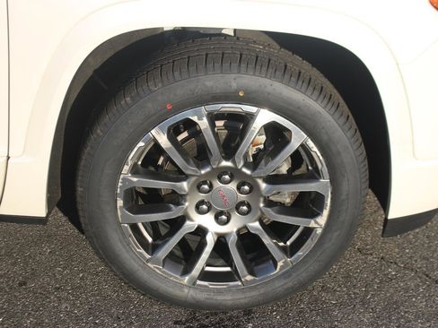 Used 2022 GMC Acadia Denali w/ Denali Ultimate Package image 42