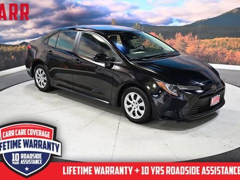 Used 2023 Toyota Corolla LE image 2