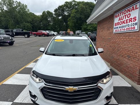 Used 2018 Chevrolet Traverse LT AWD/4WD image 7