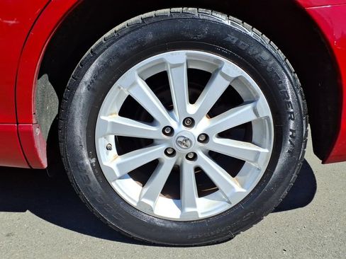 Used 2011 Toyota Venza AWD image 24