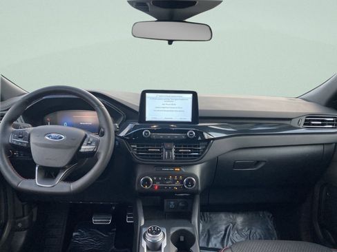 Used 2023 Ford Escape ST-Line image 17