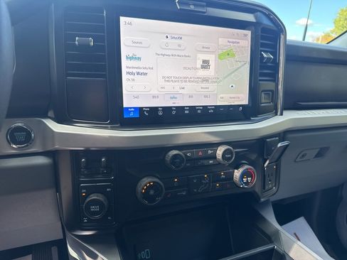 New 2026 Ford F250 XLT w/ XLT Premium Package image 26