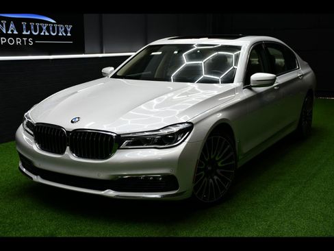 Used 2016 BMW 750i RWD image 1