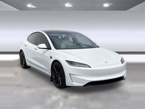 Used 2025 Tesla Model 3 Performance AWD/4WD image 6