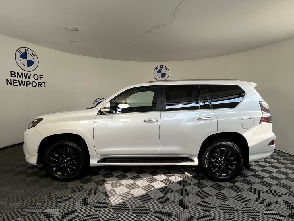 Used 2023 Lexus GX 460 Premium w/ Premium Plus Package AWD/4WD image 15
