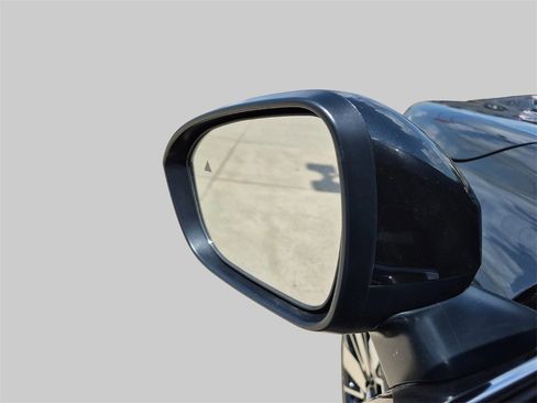 New 2025 Mitsubishi Outlander SEL image 12