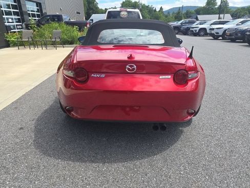 Used 2016 MAZDA MX-5 Miata Grand Touring RWD image 5