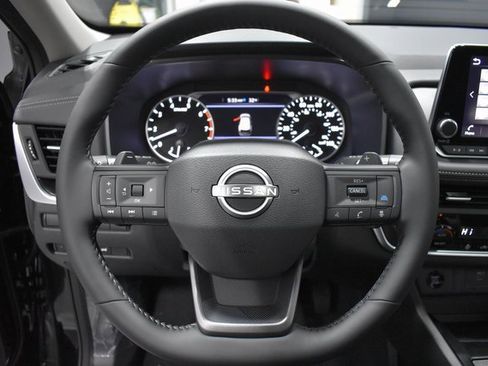 New 2026 Nissan Rogue SV w/ SV Premium Package image 27