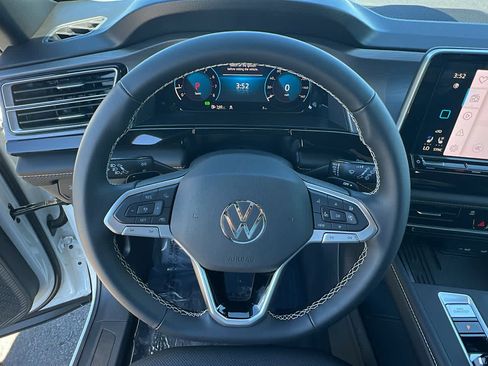 New 2026 Volkswagen Atlas Cross Sport SE AWD/4WD image 18