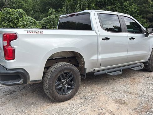 Used 2021 Chevrolet Silverado 1500 LT Trail Boss AWD/4WD image 8