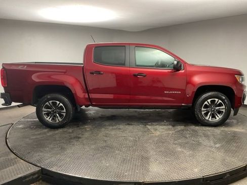 Certified 2022 Chevrolet Colorado Z71 w/ Safety Package image 9