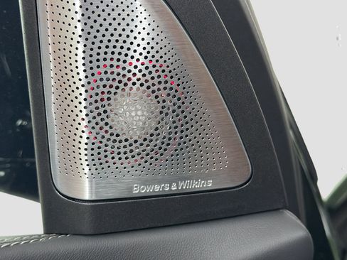 New 2026 BMW X7 xDrive40i w/ Executive Package image 19