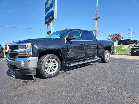 Used 2017 Chevrolet Silverado 1500 LT w/ All Star Edition AWD/4WD image 2