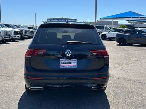 Used 2020 Volkswagen Tiguan SE R-Line FWD image 4