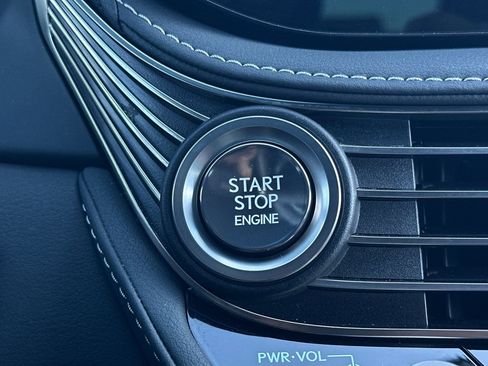 Used 2023 Lexus LS 500 F Sport image 21