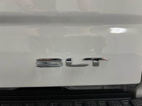 New 2026 GMC Sierra 1500 SLT w/ SLT Premium Plus Package image 32