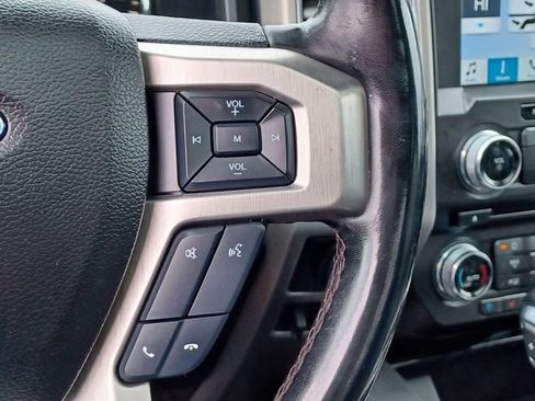 Used 2018 Ford F150 Platinum w/ Equipment Group 701A Luxury AWD/4WD image 14