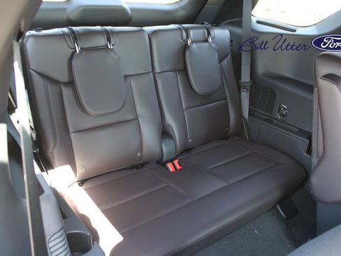 New 2026 Ford Explorer Platinum RWD image 10
