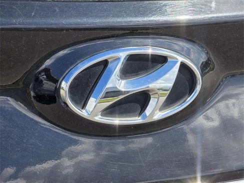 Used 2019 Hyundai Kona Limited image 26