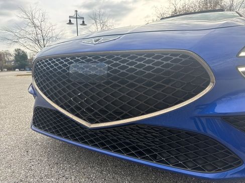 Used 2023 Genesis G70 3.3T w/ Sport Advanced Package image 4