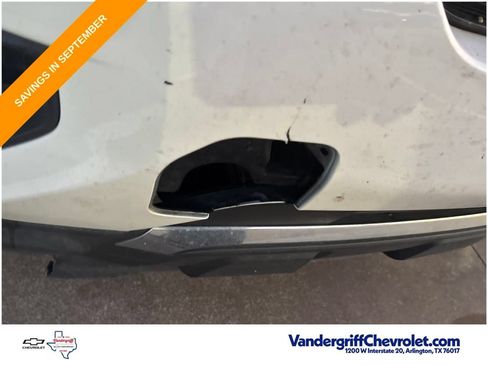 Used 2017 Nissan Pathfinder S FWD image 3