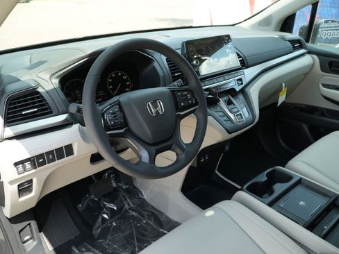 New 2026 Honda Odyssey EX-L image 15