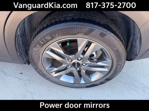 Certified 2022 Kia Seltos S image 9