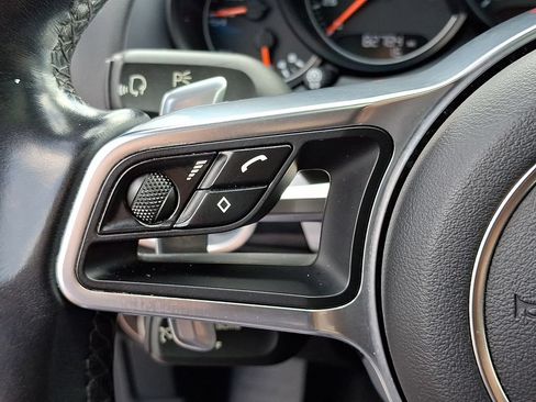 Used 2017 Porsche Cayenne Platinum Edition AWD/4WD image 21