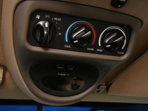 Used 2000 Ford Excursion Limited AWD/4WD image 30