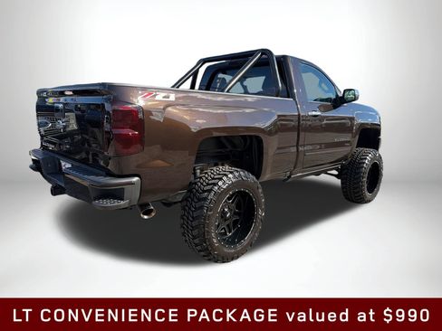 Used 2018 Chevrolet Silverado 1500 LT w/ LT Convenience Package AWD/4WD image 6