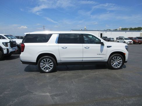 Certified 2024 GMC Yukon XL Denali w/ Max Trailering Package AWD/4WD image 5