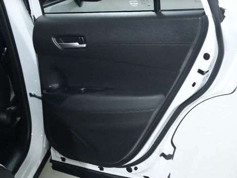 Certified 2023 Toyota Corolla Cross XLE w/ Convenience Package AWD/4WD image 31