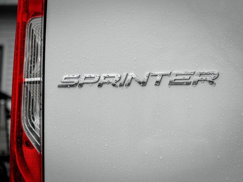 New 2026 Mercedes-Benz Sprinter 2500 image 9